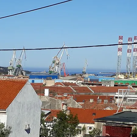 Apartman Gaia * Pula